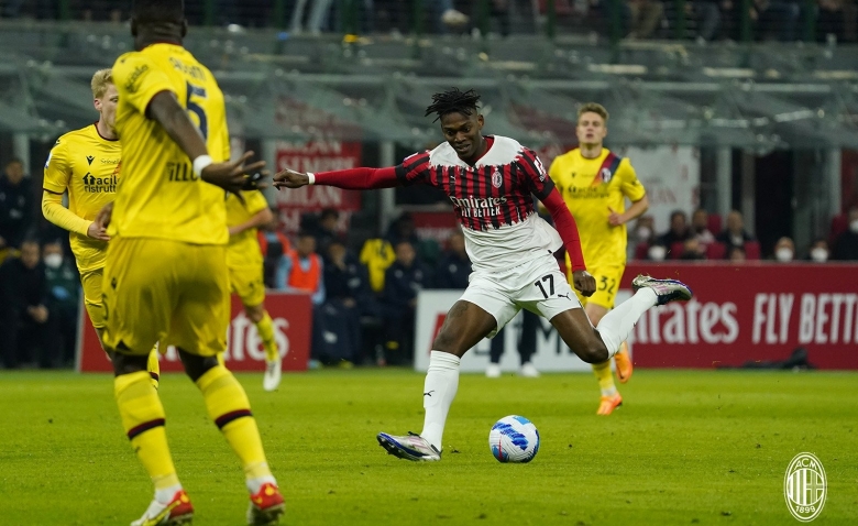 Illustration : "Serie A : Résumé vidéo - l’AC Milan tenu en échec par Bologne (0-0)"