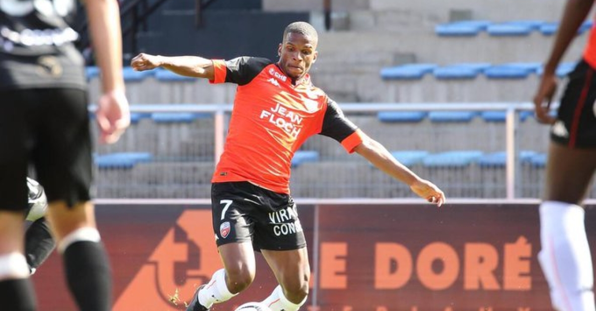 Mercato Lorient : Un espoir file en Ligue 2 !