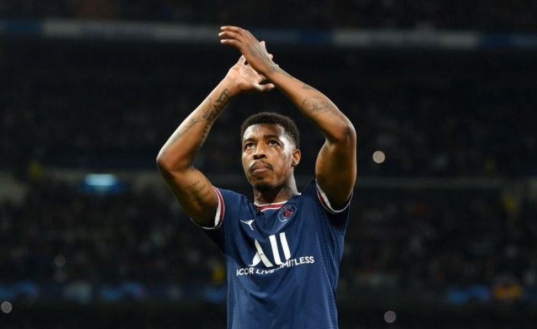 Illustration : "Mercato PSG : Un défenseur sur le départ ? "
