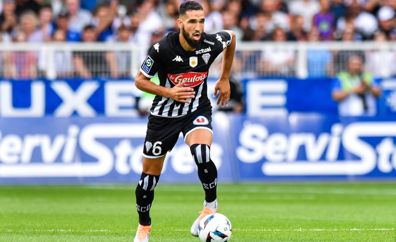 Illustration : "Angers SCO : Un joueur sur le point de faire basculer la hiérarchie ? "