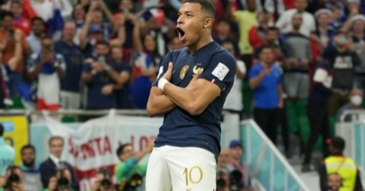 Équipe de France : Des statistiques affolantes pour ce joueur !