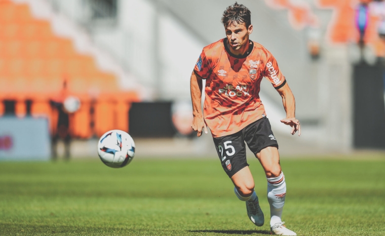 Illustration : "Mercato Lorient : inquiétude grandissante autour de ce transfert ?"