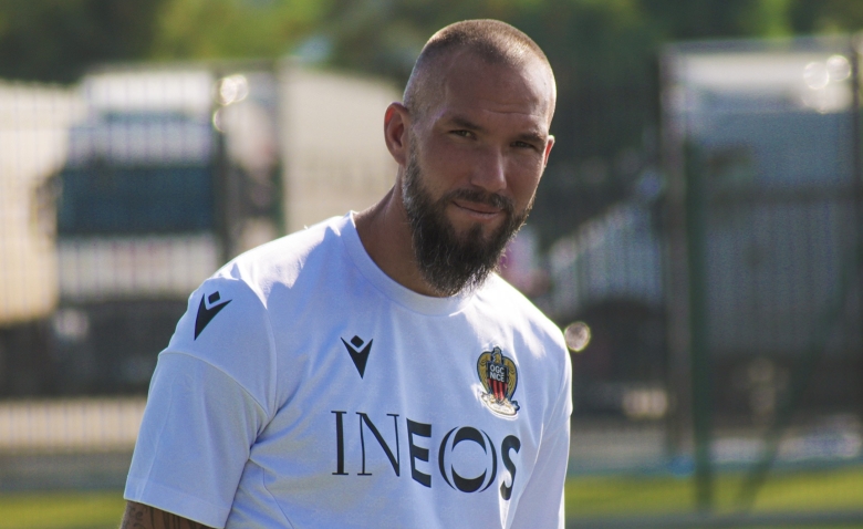 Illustration : "OGC Nice : Des conséquences radicales après l'élimination"