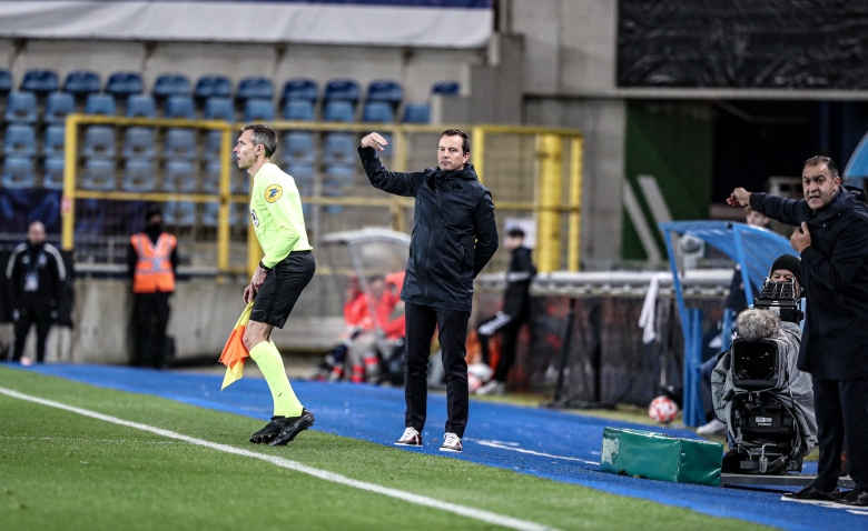 Illustration : "RC Strasbourg : Conséquences imminentes après le départ de Stéphan ?"