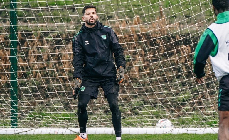 Illustration : "Mercato ASSE : Un nouvel élan déjà ressenti avec les premières arrivées ?"