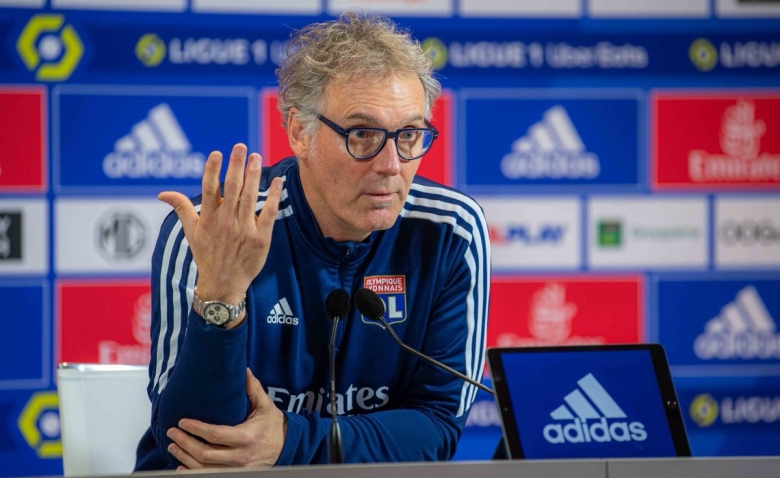 Illustration : "Mercato OL : Une indice de Laurent Blanc sur des départs ? "