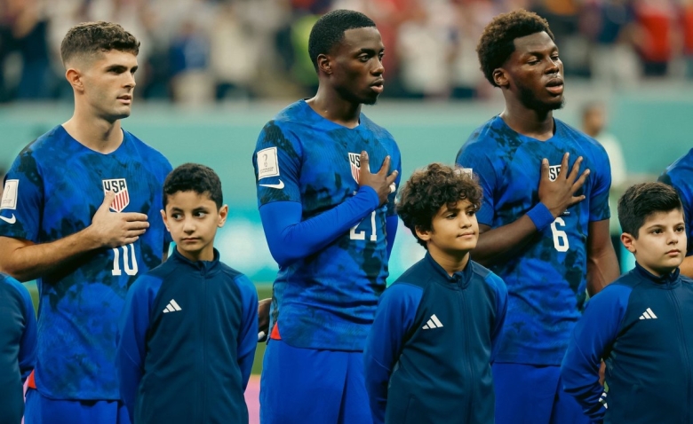 Illustration : "Mercato LOSC : Un départ désormais inévitable pour les Dogues ?"