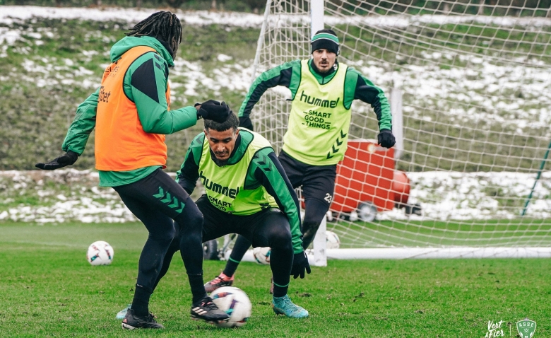 Illustration : "Mercato ASSE : Une recrue étonnante sur les tablettes des Verts "