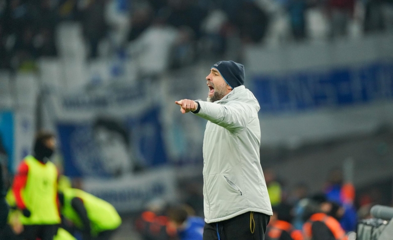 Illustration : "Mercato OM : Une offre surprenante sur la table !"