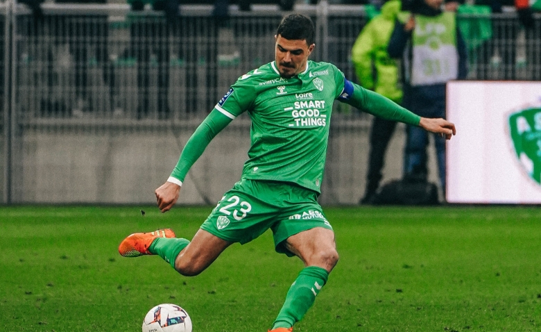 Illustration : "ASSE : Double peine pour les Verts face à Sochaux !"