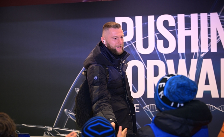 Illustration : "Mercato PSG : Une signature imminente pour Paris ?"