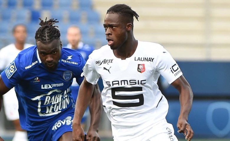 Illustration : "Mercato Rennes : Un bénéfice important pour les Bretons dans le sprint final"