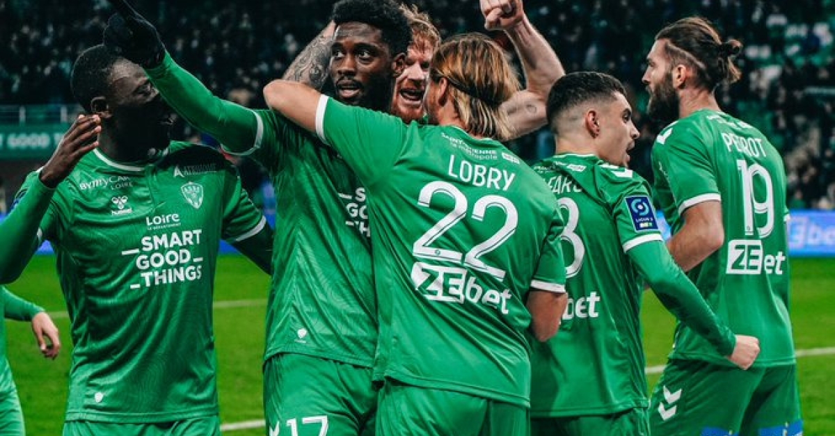 Mercato ASSE : le club boucle une dernière recrue inattendue !