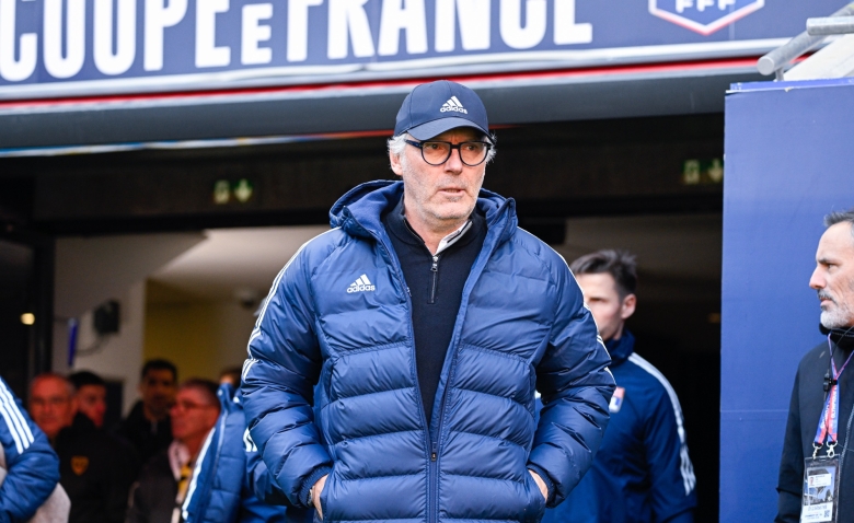 Illustration : "OL : Des changements nécessaires pour Laurent Blanc !"