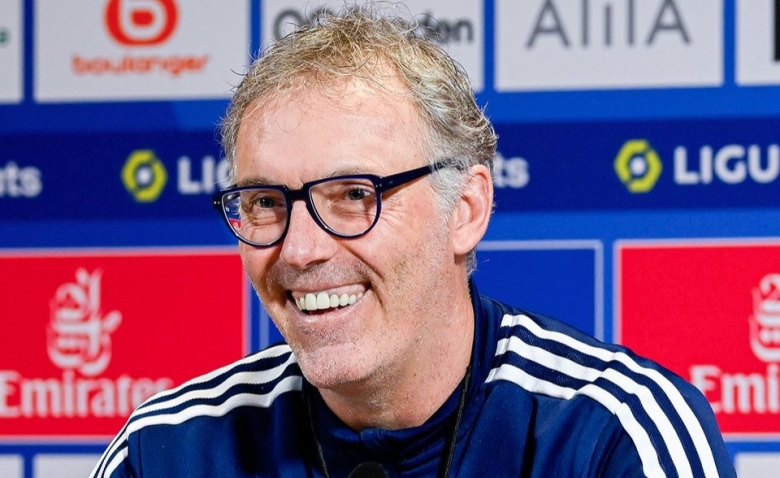 Illustration : "OL : Un choix très fort opéré par Blanc contre Lille"