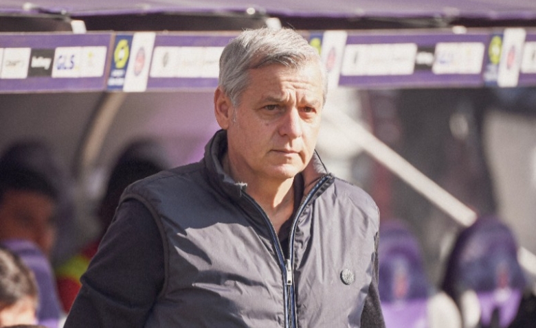 Illustration : "Stade Rennais : Une déclaration surprenante pour Bruno Genesio après la défaite à Toulouse "