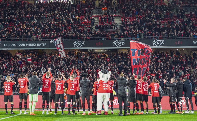 Illustration : "Stade Rennais : Une situation incroyable pour le club breton !"