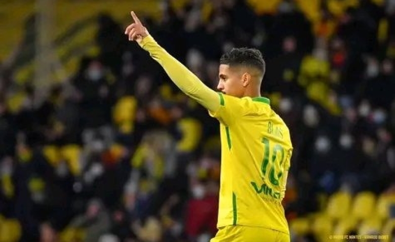 Illustration : "FC Nantes : Une décision fait polémique avant le match contre Lens !"