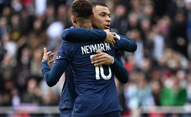 Illustration : "Mercato PSG : Un duo à ne pas décomposer cet été ? "