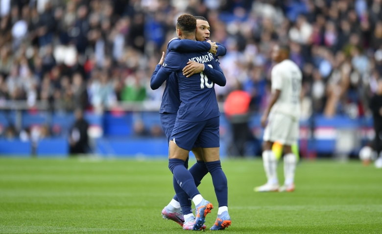 Illustration : "PSG : Un coup dur déjà confirmé pour le retour face au Bayern ?"