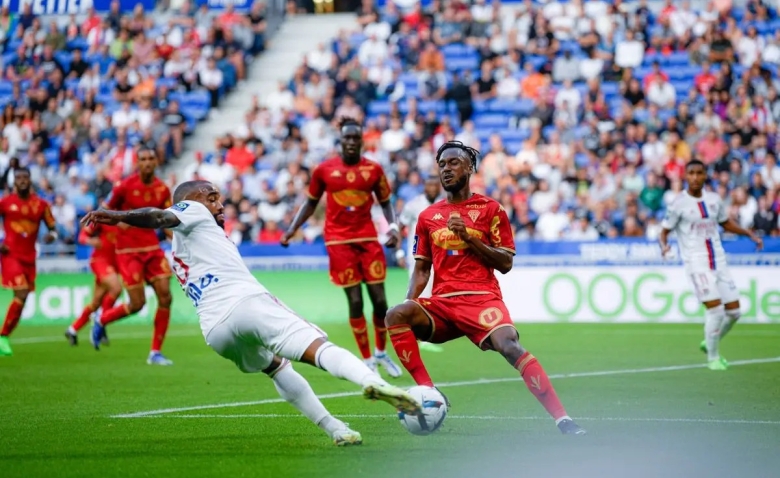 Illustration : "Angers SCO - OL : Plusieurs choix surprises à prévoir ? "