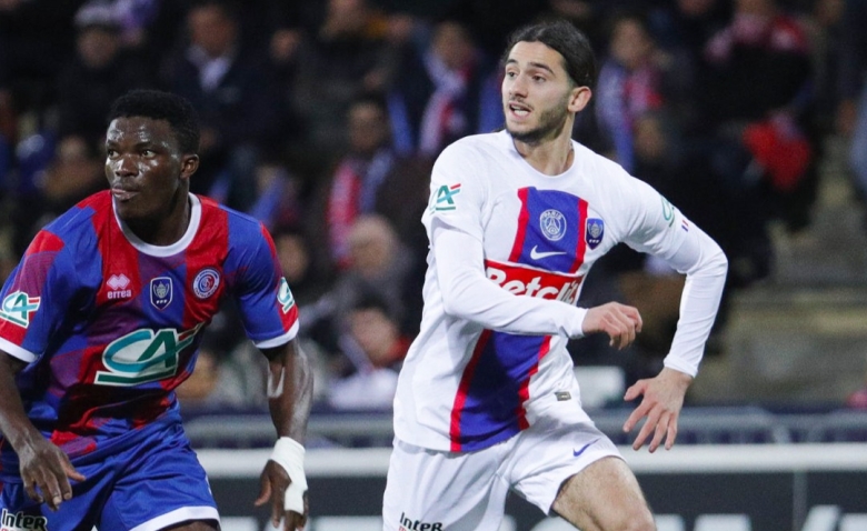 Illustration : "Mercato PSG : Un départ bloqué à tout prix en interne !"