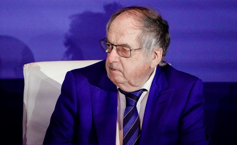 Illustration : "FFF : quelle institution pour le football français après 11 ans d'hyperprésidence ? "