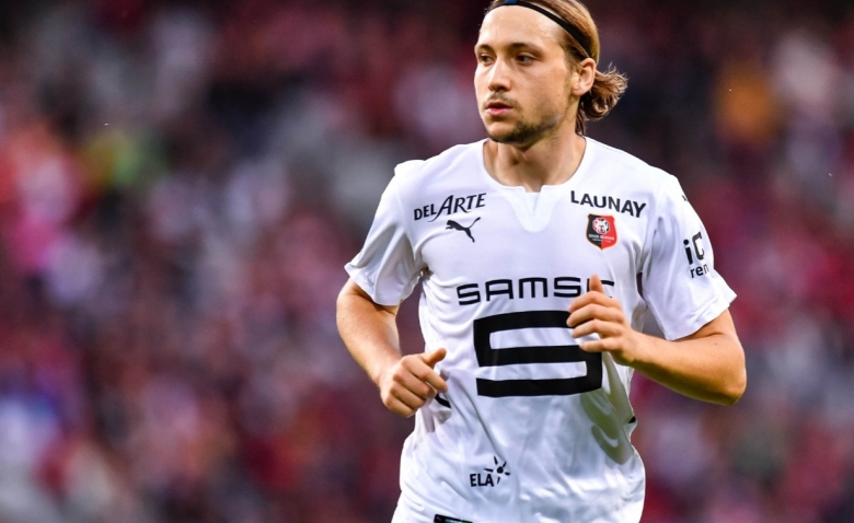 Illustration : "Stade Rennais : Un choix tactique clair avant d'affronter l'OM !"