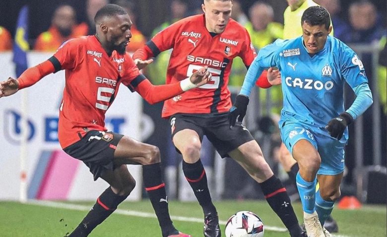 Illustration : "Rennes-OM : duel tactique entre deux équipes en quête de points ! "