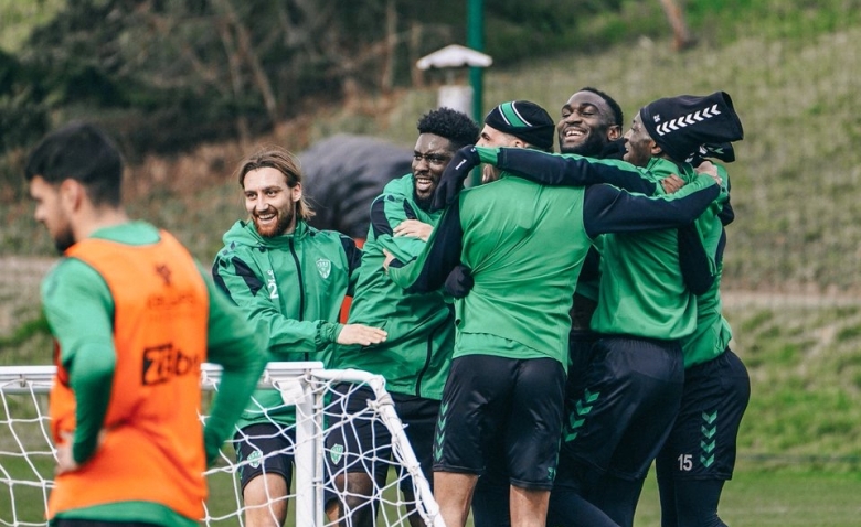 Illustration : "ASSE : Une bonne nouvelle à prévoir pour un joueur de Laurent Batlles "