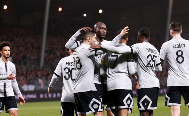 Illustration : "Mercato PSG : Deux nouvelles arrivées à gérer pour Paris cet été ? "