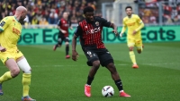 Illustration : "OGC Nice : Une réorganisation tactique forcée pour affronter Lorient "