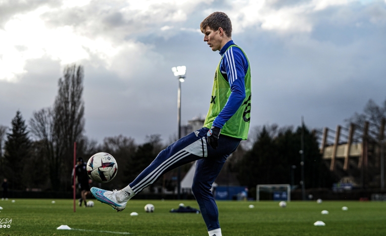 Illustration : "RC Strasbourg : Un immense défi pour ce Strasbourgeois pendant la trêve "