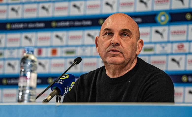 Illustration : "RC Strasbourg : Une habitude déroutante des Strasbourgeois cette saison "