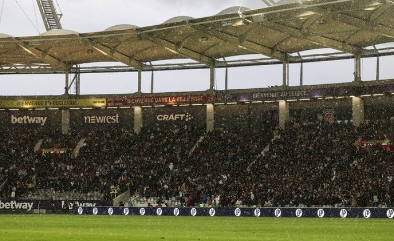 Illustration : "Toulouse-LOSC: un imprévu tombe en plein match"