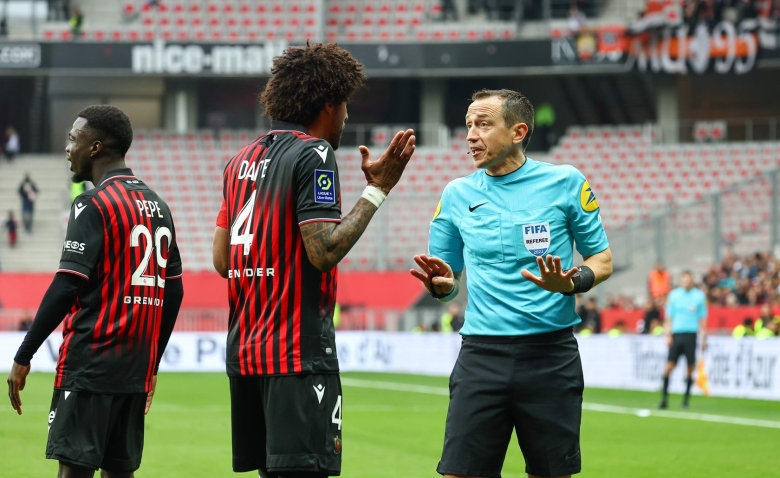 Illustration : "OGC Nice : Plusieurs injustices flagrantes subies par les Aiglons ! "