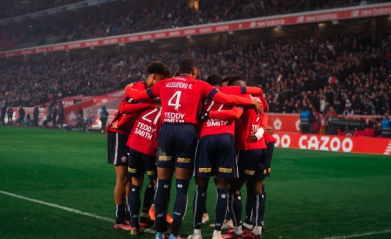 Illustration : "Mercato LOSC : Un transfert plus que jamais questionné par les supporters "