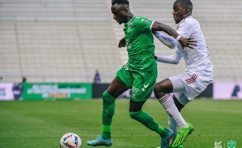 Illustration : "ASSE : Un remplaçant change le match contre Niort "