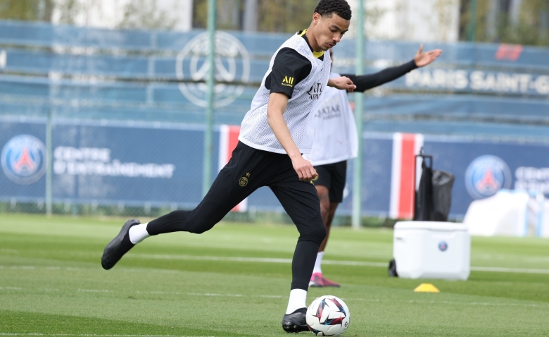 Illustration : "Mercato PSG : Un grand échec confirmé sur un transfert d’avenir ?"