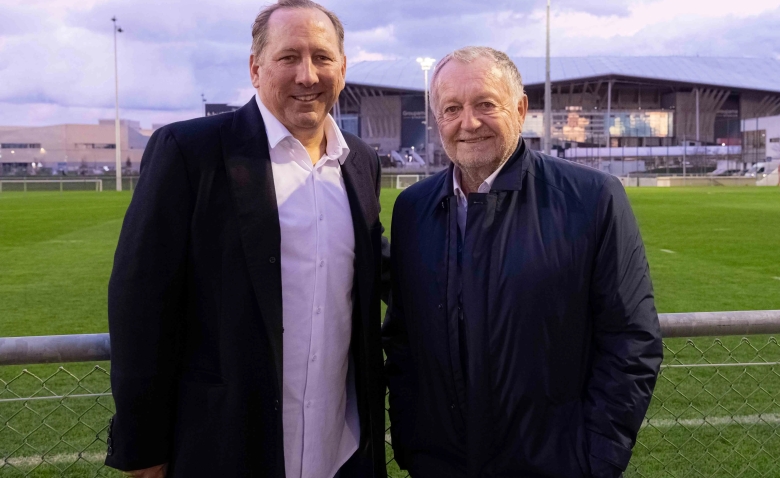 Illustration : "Mercato OL : Des départs majeurs envisagés par John Textor agacent en interne ! "