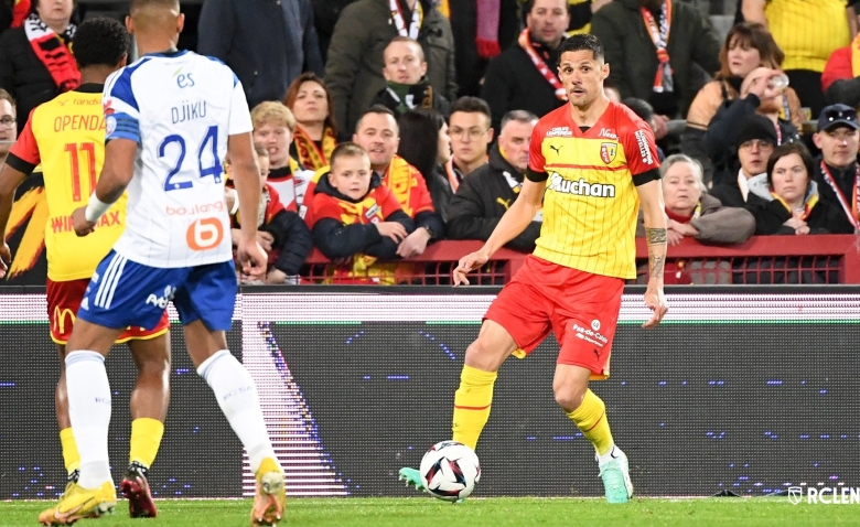 Illustration : "RC Strasbourg : Une injustice survenue contre Lens ? "