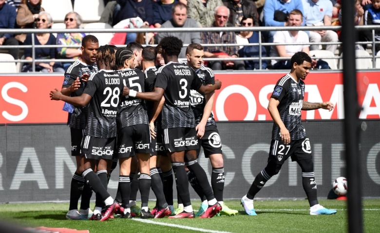 Illustration : "Mercato Brest : Une arrivée déjà très fructueuse pour le club "