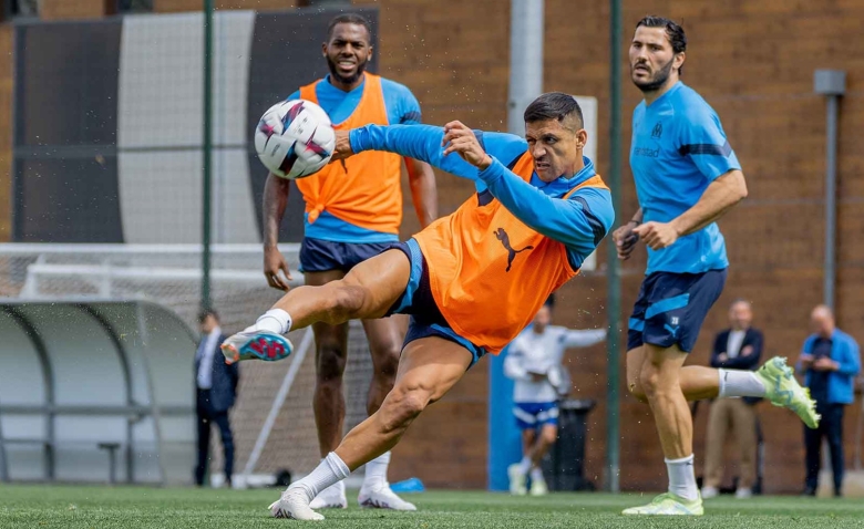 Illustration : "OM : Un Marseillais se distingue à nouveau !"