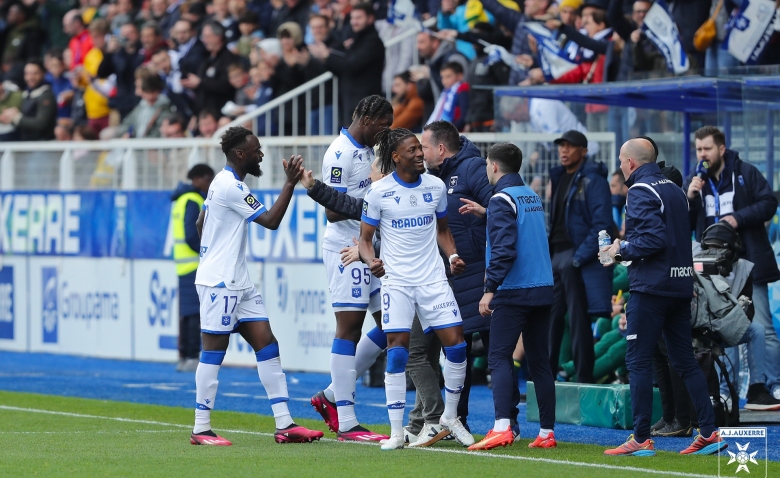 Illustration : "Auxerre - Nantes : L’AJA poursuit sa remontée"