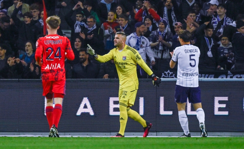 Illustration : "Mercato OL : Nouvelle déception avant le début de l'été"