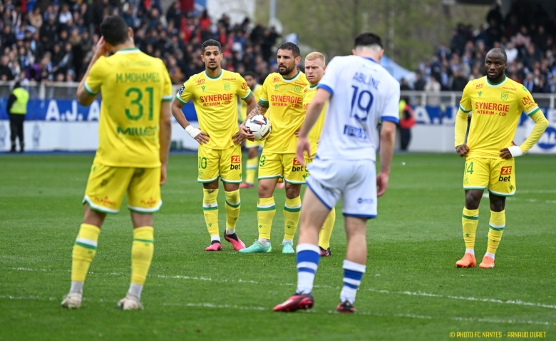 Illustration : "FC Nantes : Un poste à l'origine d'un casse-tête pour Kombouaré"