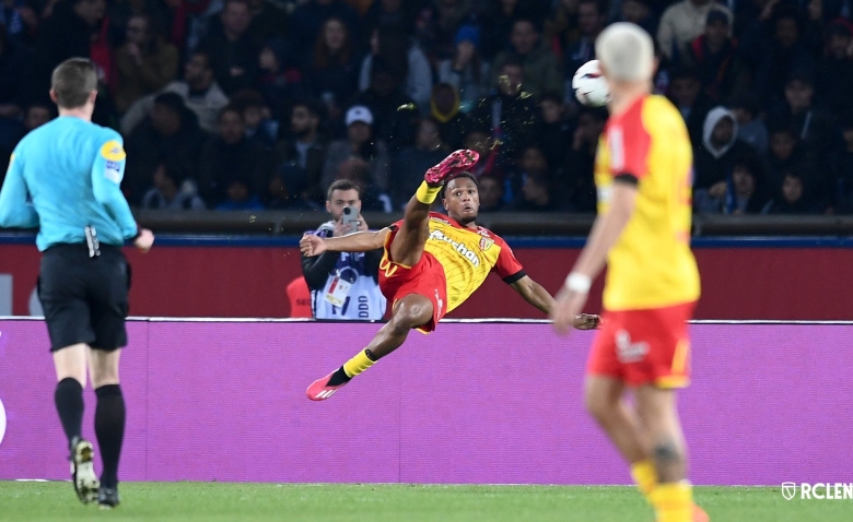 Illustration : "Mercato Lens : Plusieurs clubs sur la piste d'un cador lensois"