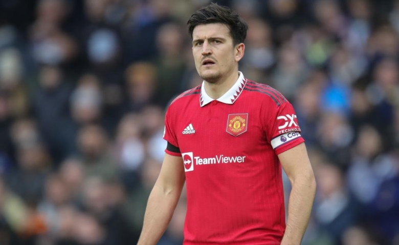 Illustration : "FC Séville – Manchester United : Nouvelle grossière erreur d’Harry Maguire préjudiciable aux Red Devils ! (vidéo)"