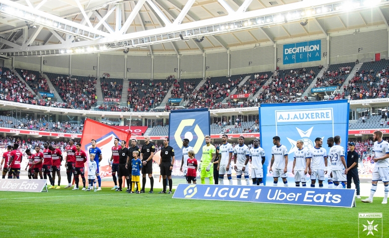 Illustration : "Auxerre - Lille : Deux pénaltys ont été sifflés"