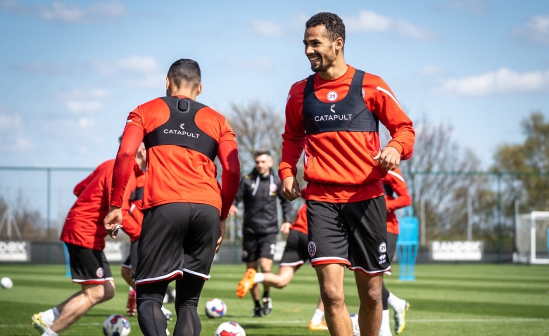 Illustration : "Mercato OM : Une arrivée perturbée par la concurrence"